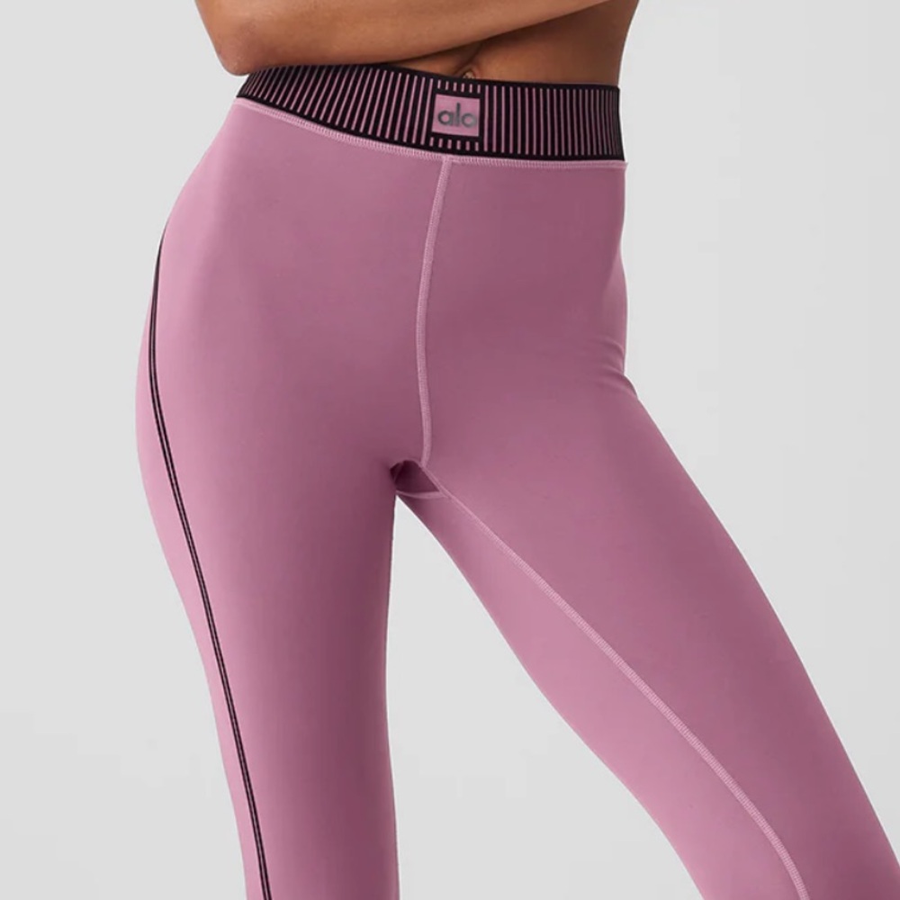 Alo Yoga Airlift Line Up Leggings